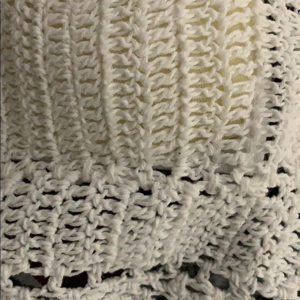 Macrame top- NWOT - Picture 3 of 3